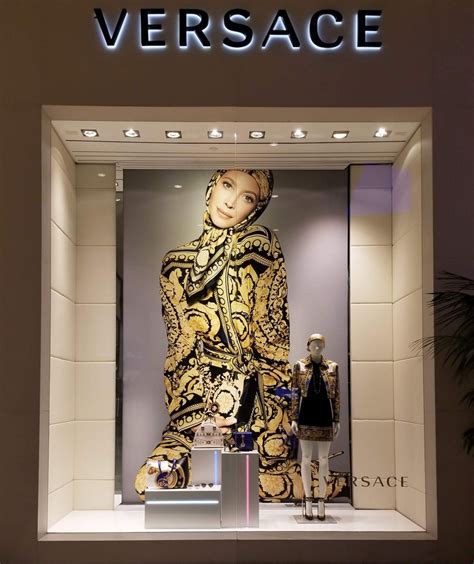 Versace window display 